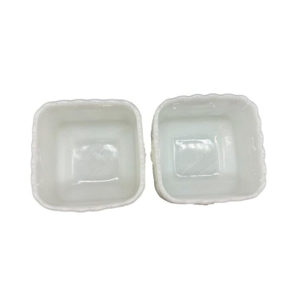 Vintage Anchor Hocking Milk Glass Square Grape Footed Planter Candy Dish EUC - Picture 3 of 13